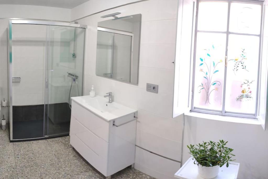 Casa Carmina: Casa Para Pequenos Grupos En El Corazon De Galicia O Irixo Exteriér fotografie